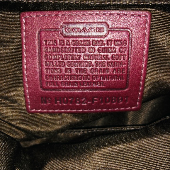 Coach Chelsea F10891 Burgundy Pebble Leather - Picture 5 of 8